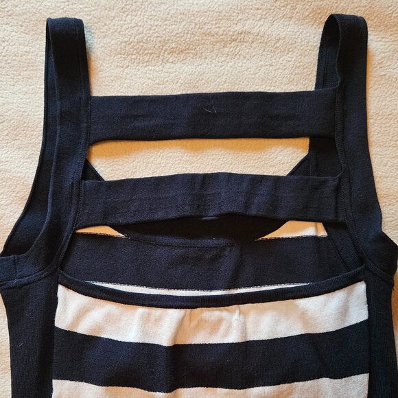 Cache Top - Picture 3 of 9